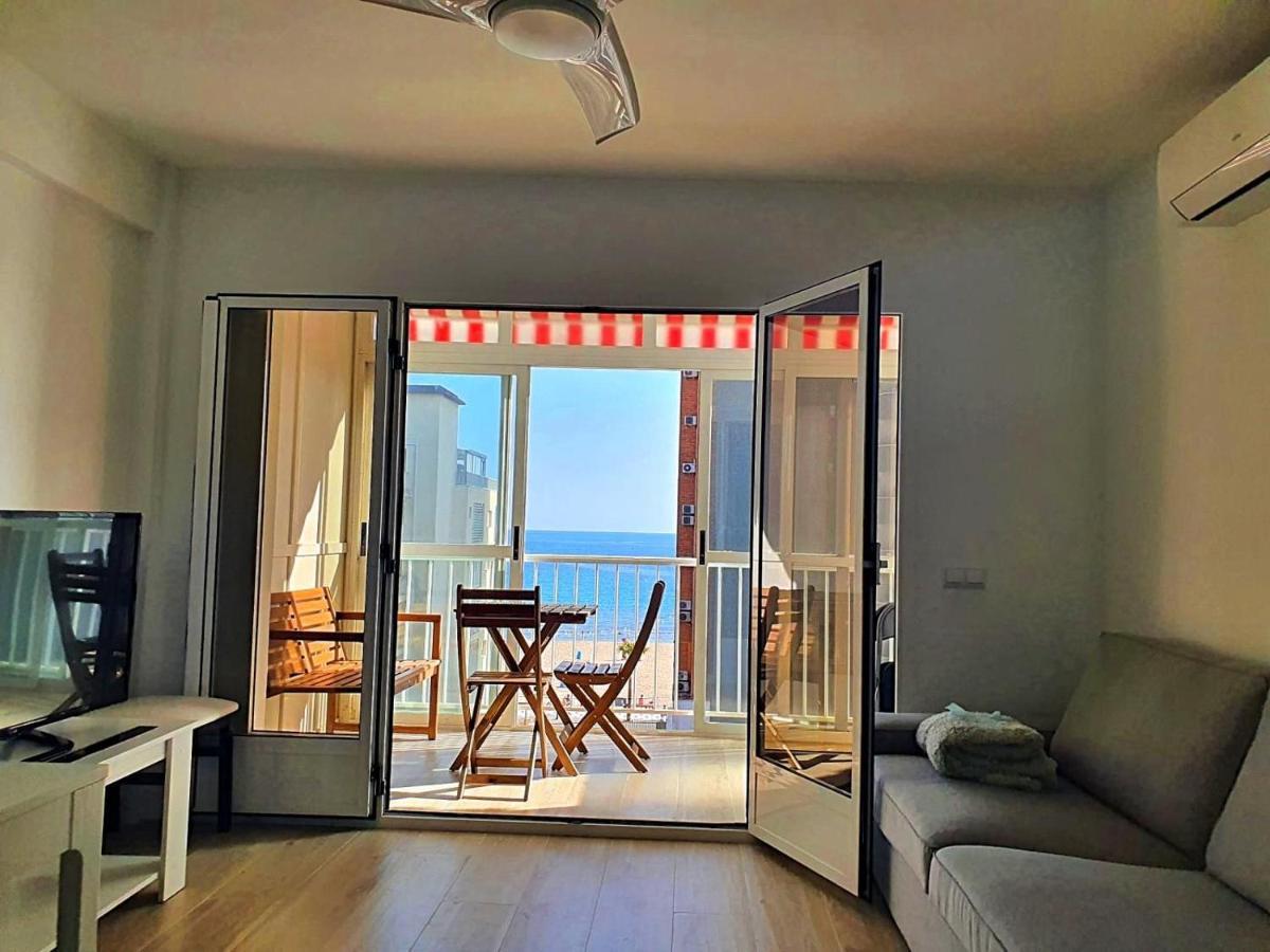 First Line Apartment With 3 Bedrooms And Seaviews เบนิดอร์ม ภายนอก รูปภาพ